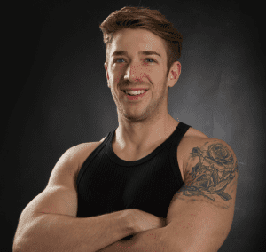sheffield personal trainer and fitness blogger Nick Screeton 