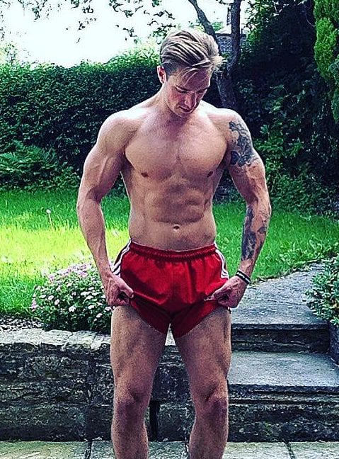 fitness blogger Nick Screeton 