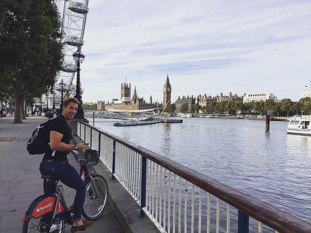 personal trainer in London - Whiskey, Burgers, Boris Bikes and the River Thames